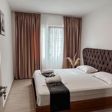 Lovely Apartment Tirana Kültér fotó