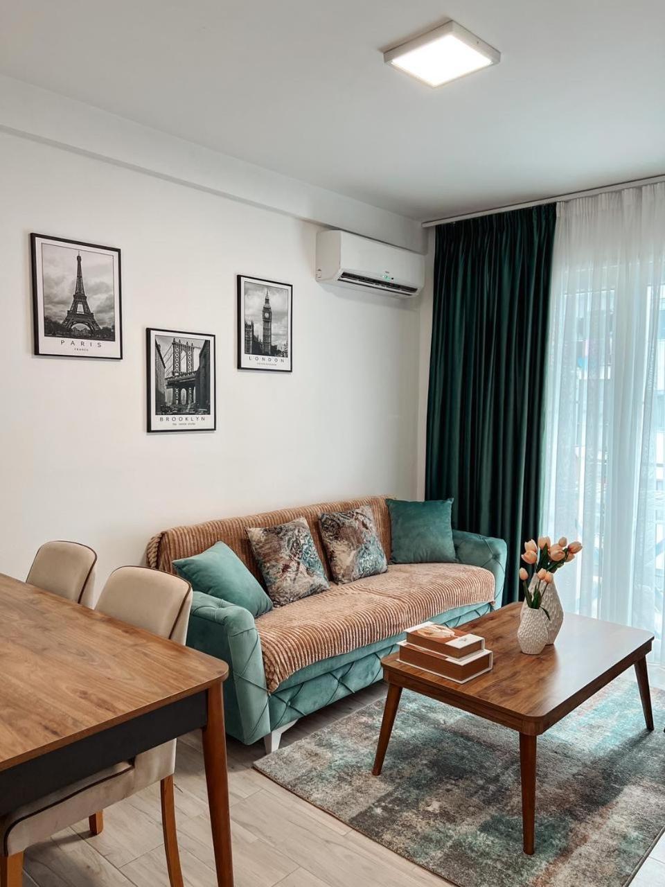 Lovely Apartment Tirana Kültér fotó